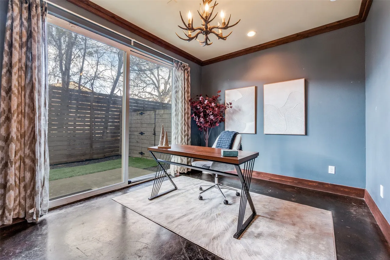 4610 Steel Street, Dallas, TX 75219 12 4610 Steel Street