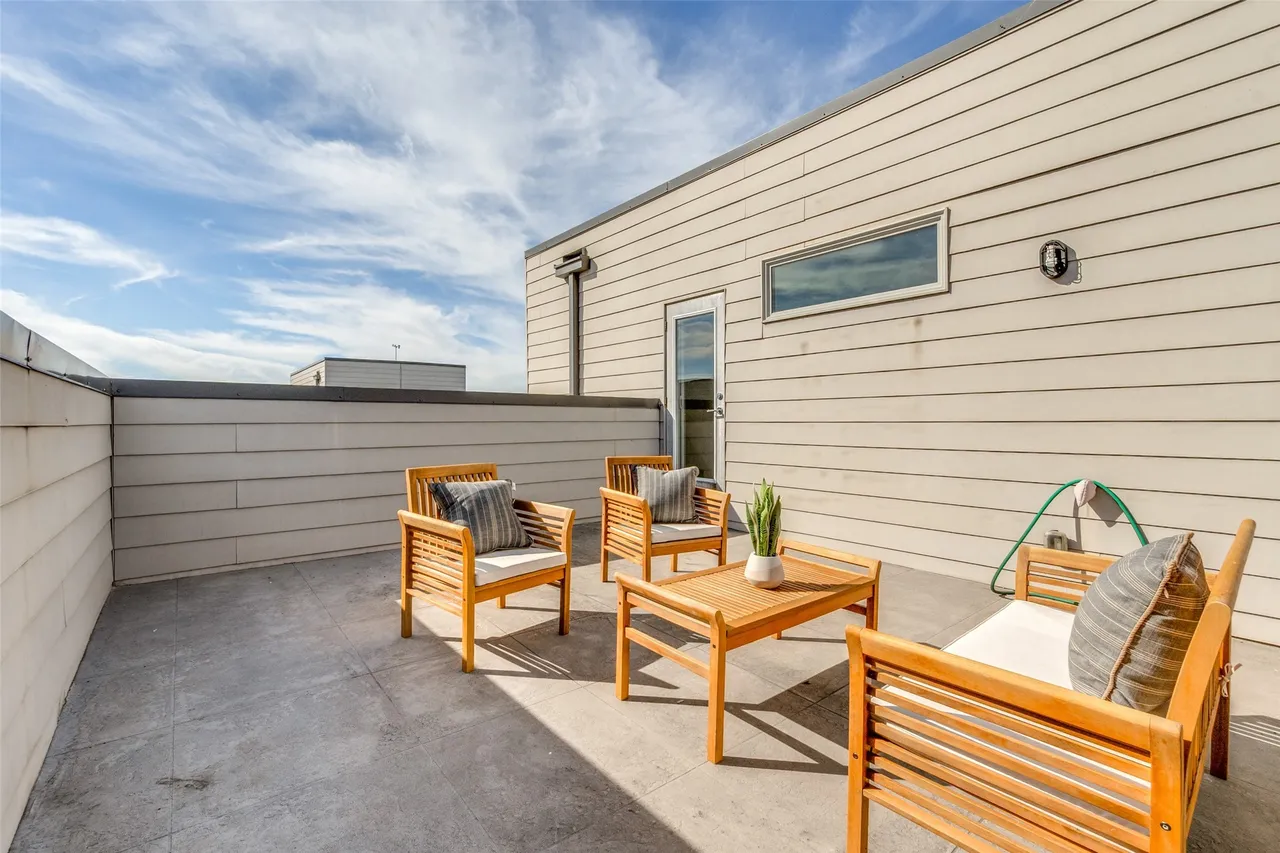 4610 Steel Street, Dallas, TX 75219 13 4610 Steel Street