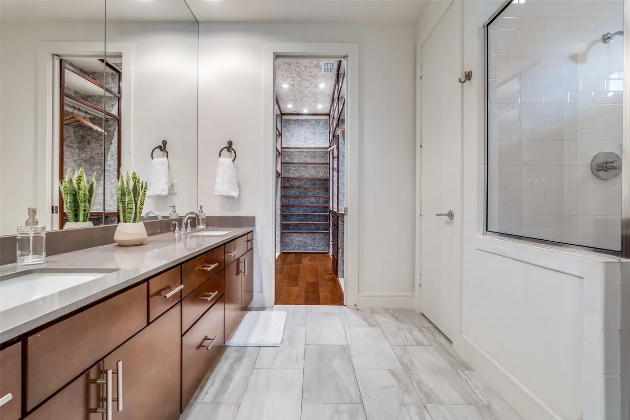 4610 Steel Street, Dallas, TX 75219 8 4610 Steel Street