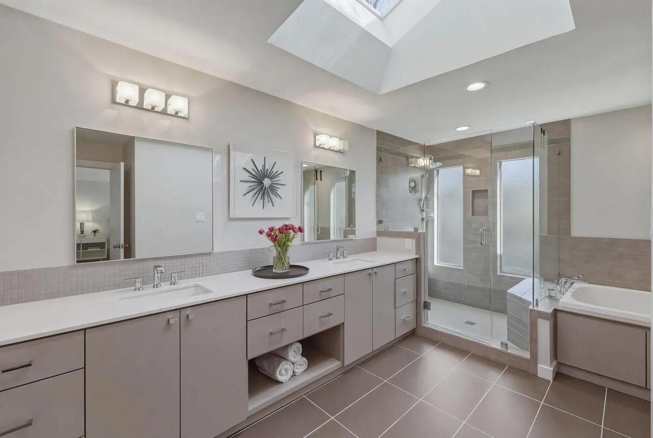 965 Easton Pl 25 965 Easton Place