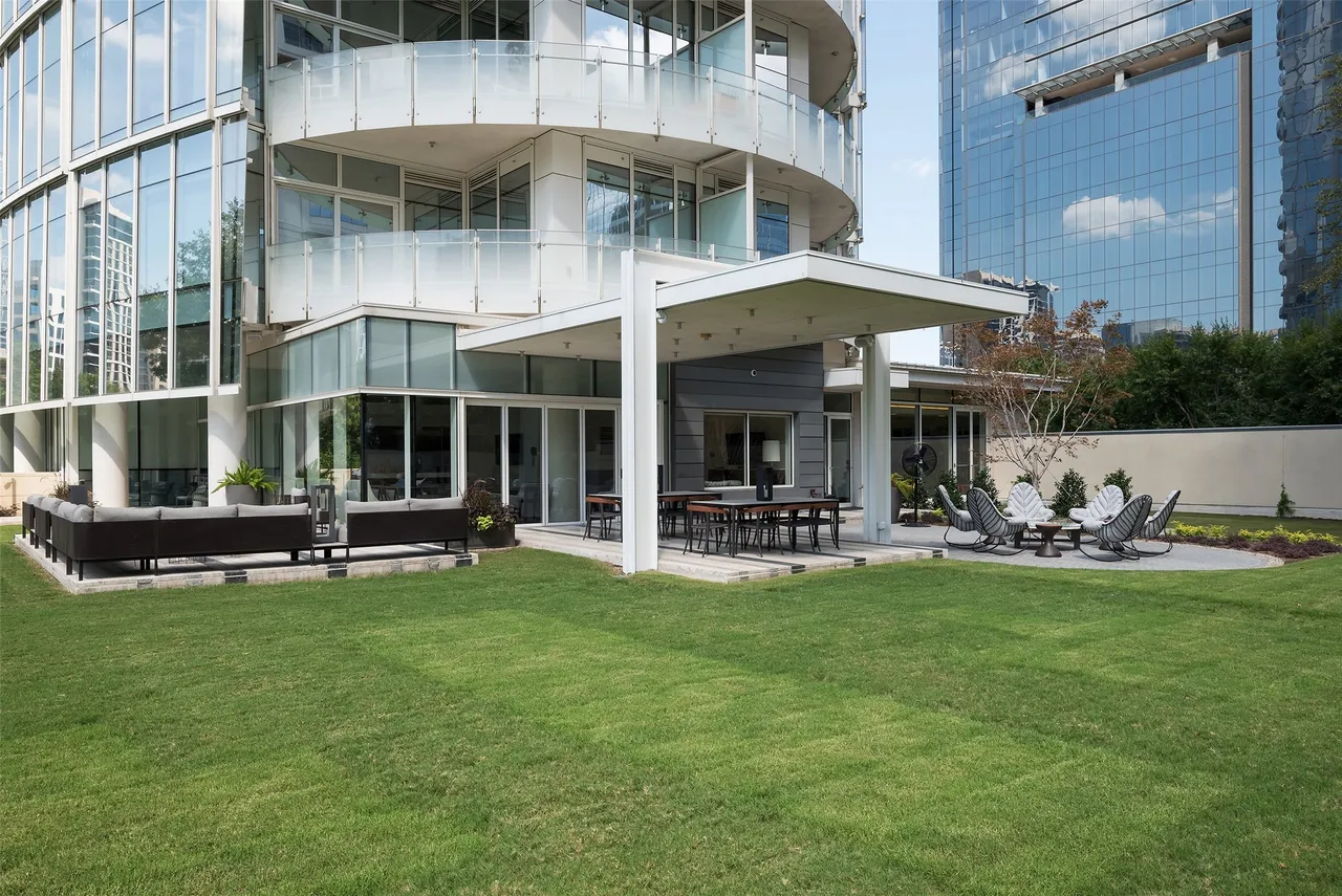 1918 Olive St #402, Dallas, TX 75201 35 1918 Olive St #402