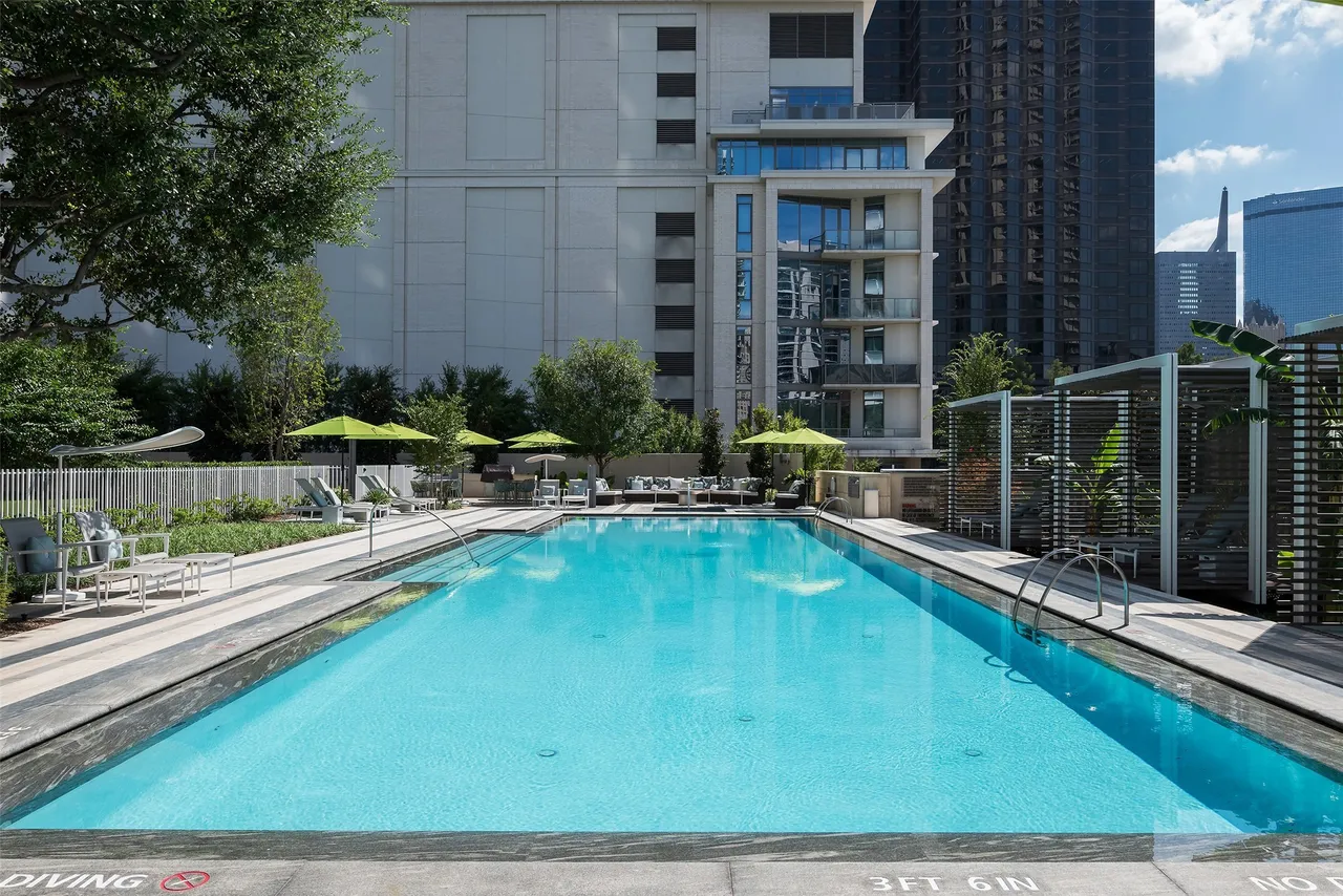 1918 Olive St #402, Dallas, TX 75201 36 1918 Olive St #402