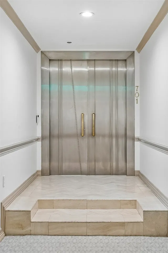 4500 Roland Ave Apt 701, Highland Park, TX 75219 2 4500 Roland Ave #701