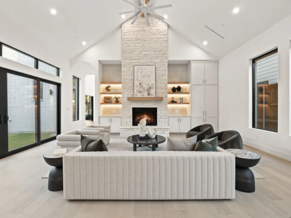 6475 Trammel Drive