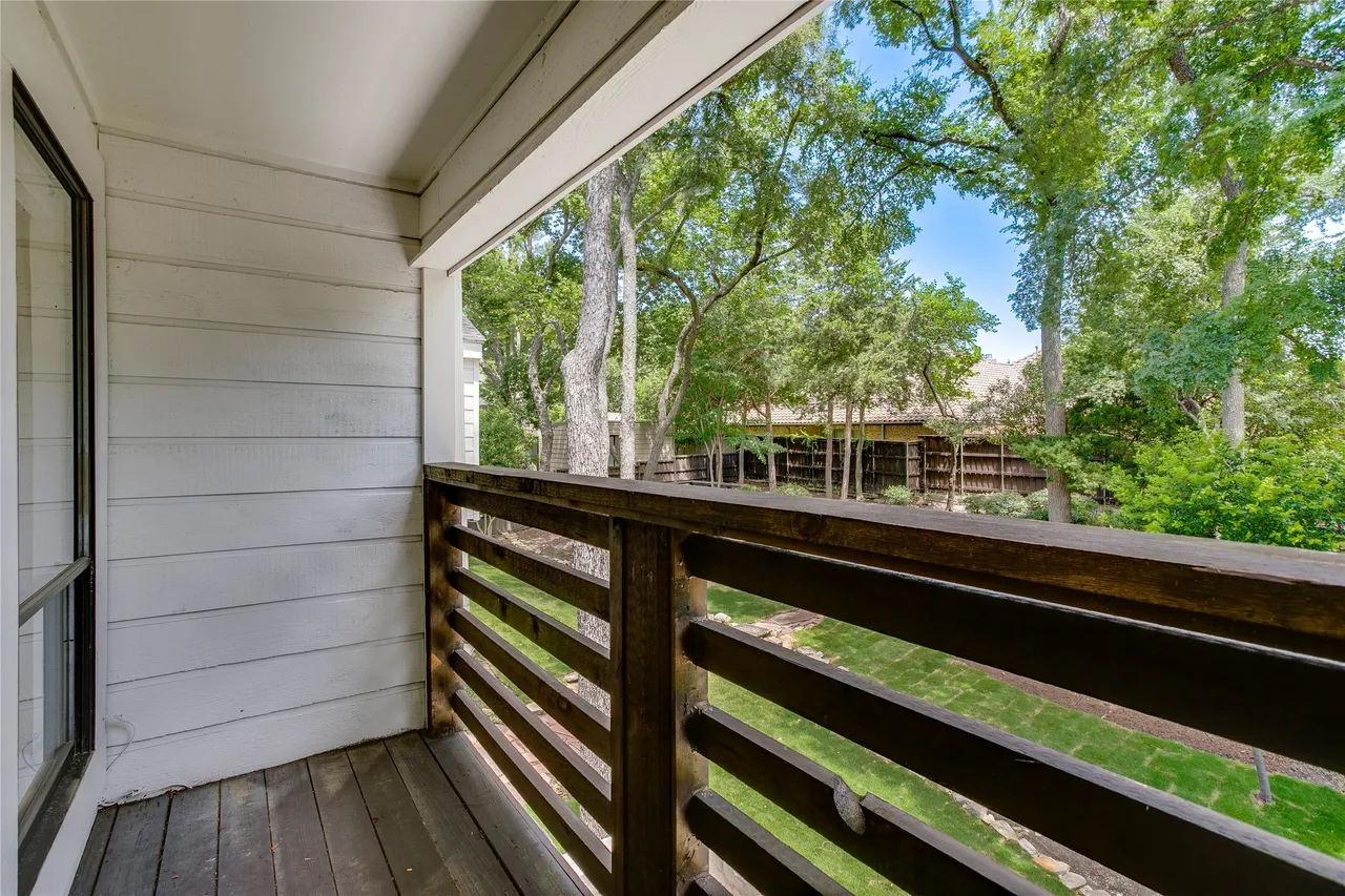 6815 Woodmark Ct 32 6815 Woodmark Ct