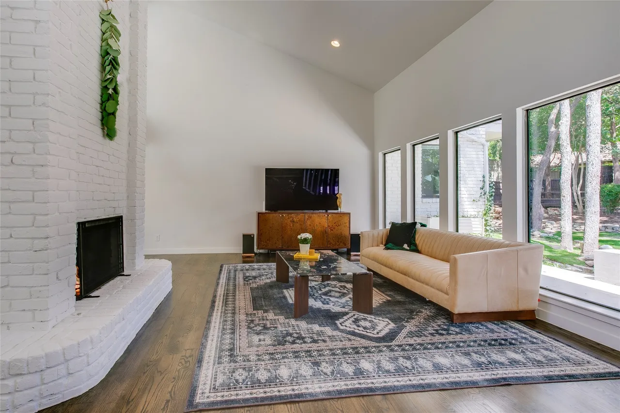 6815 Woodmark Ct 6 6815 Woodmark Ct