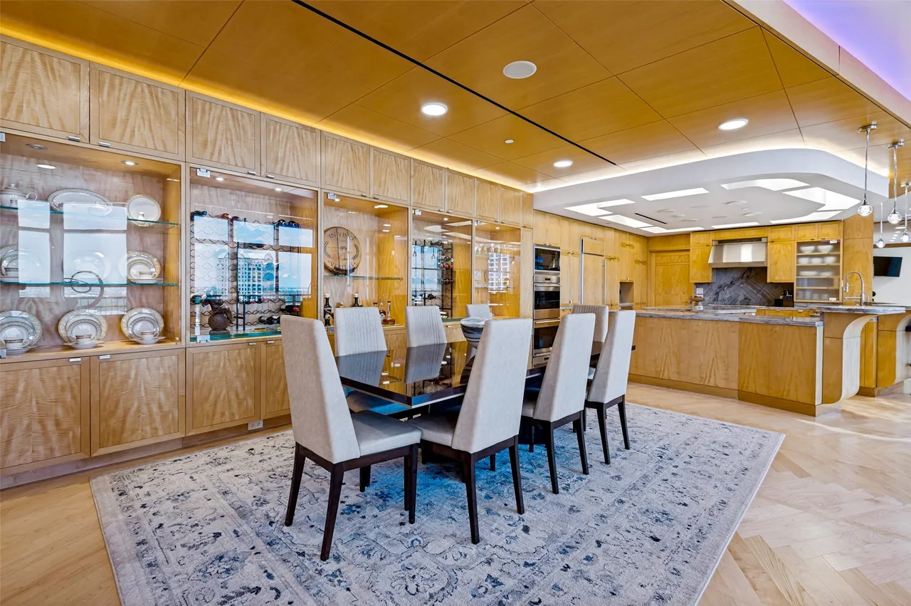 30 Las Colinas Boulevard E #1522 6 330 Las Colinas Blvd #1522
