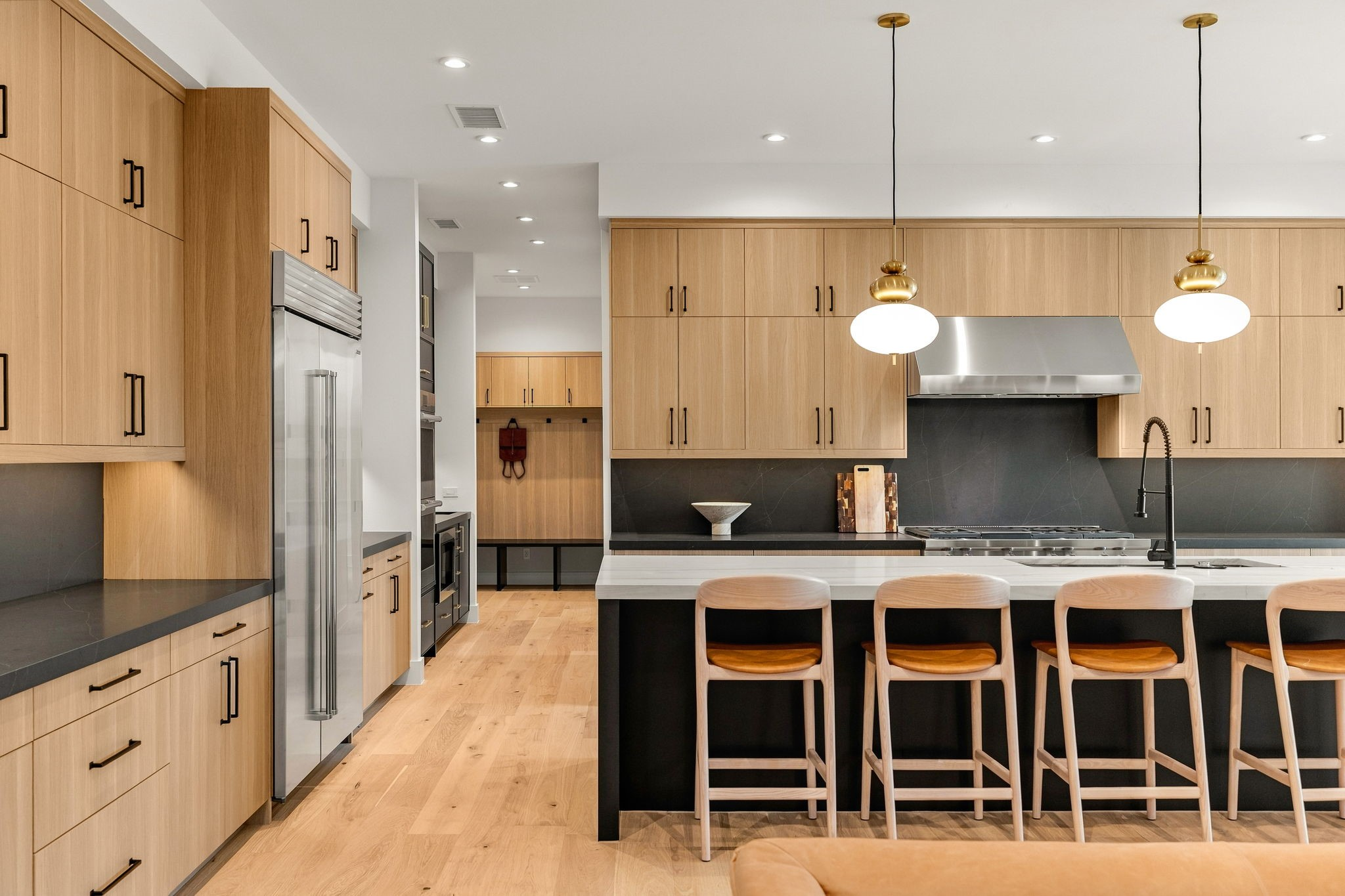 3333 Arawak Pl