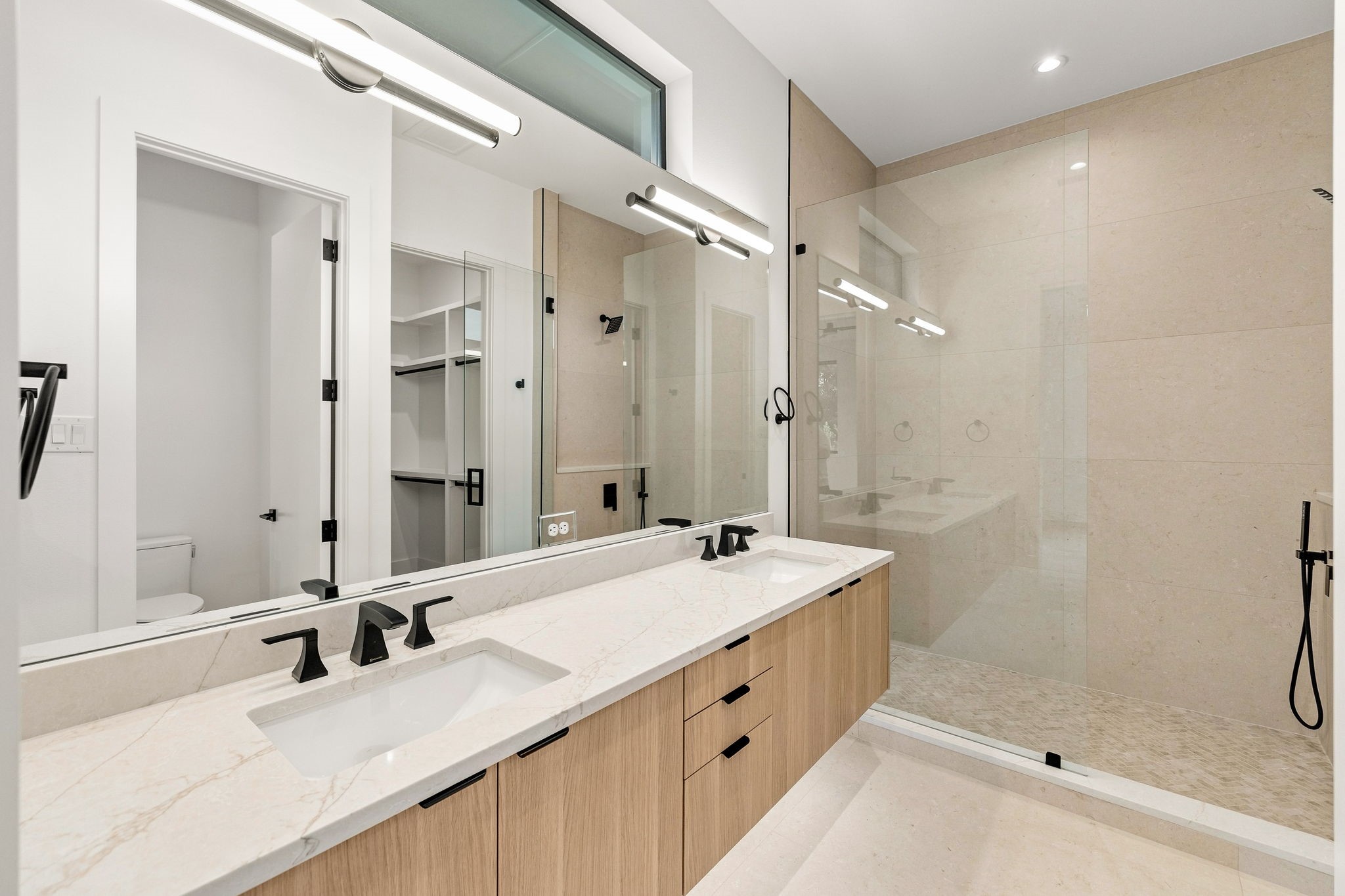 3333 Arawak Pl