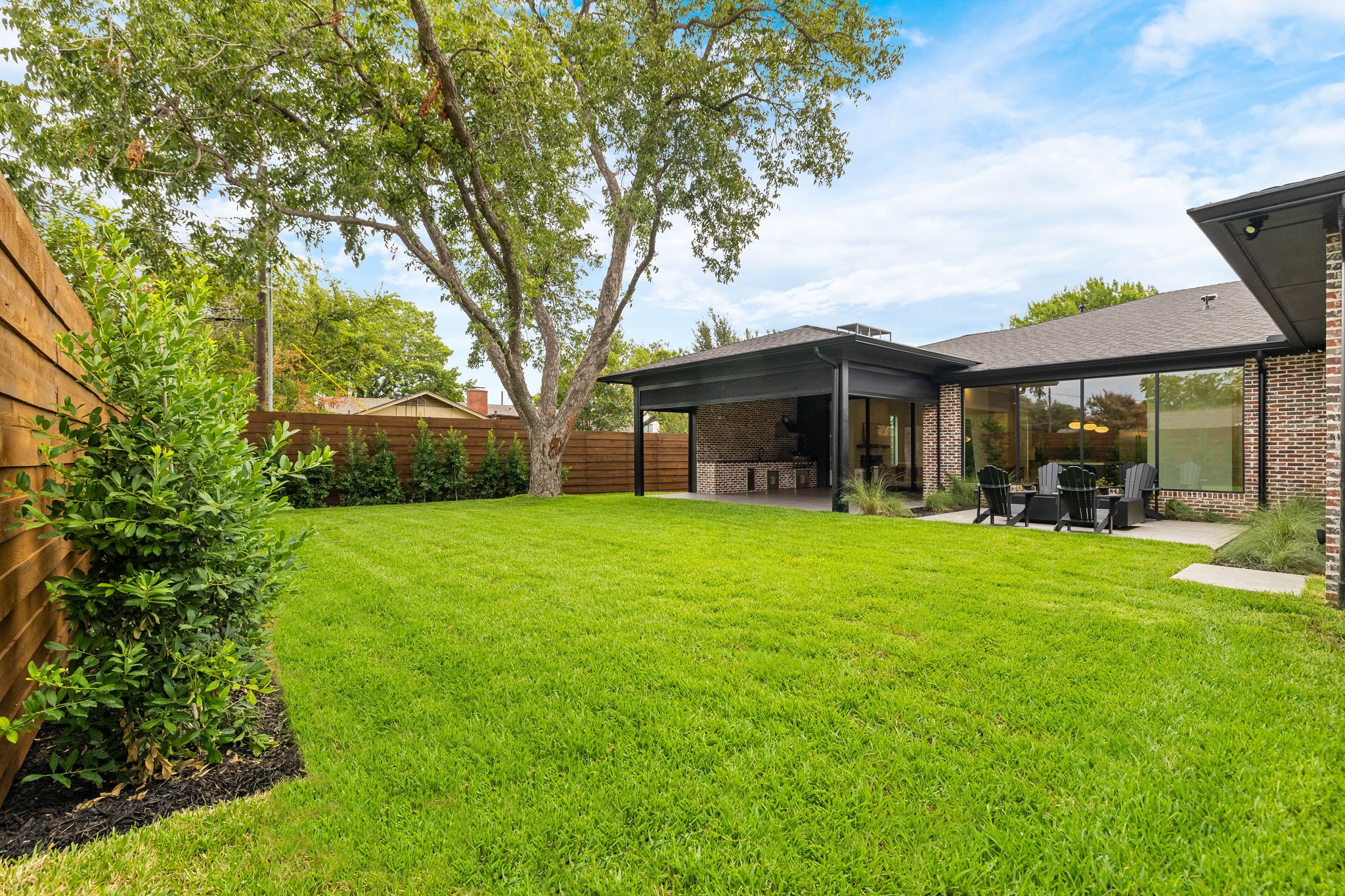 3333 Arawak Pl