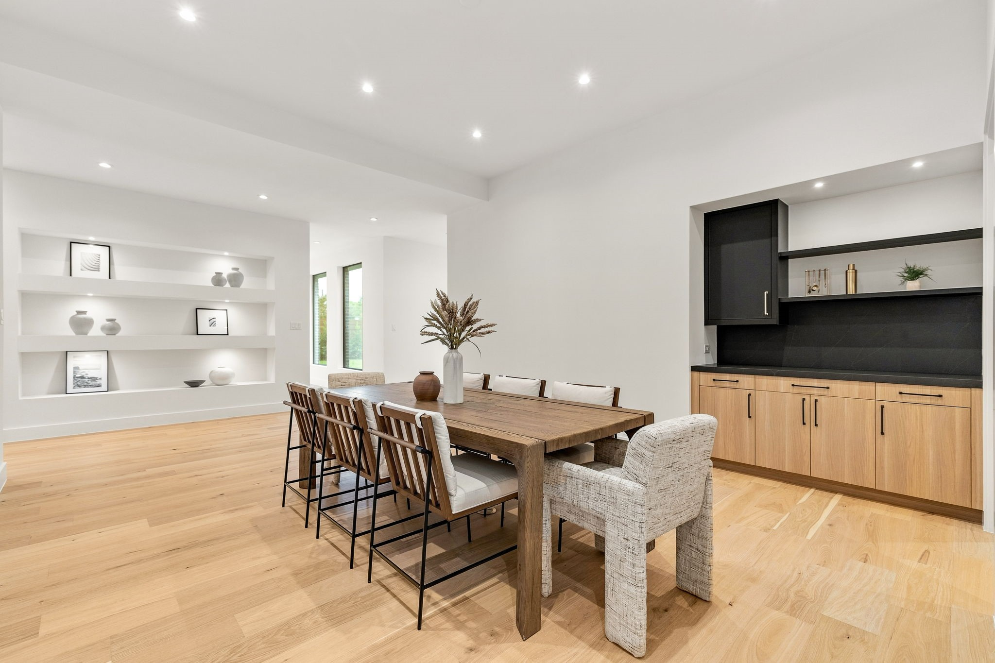 3333 Arawak Pl
