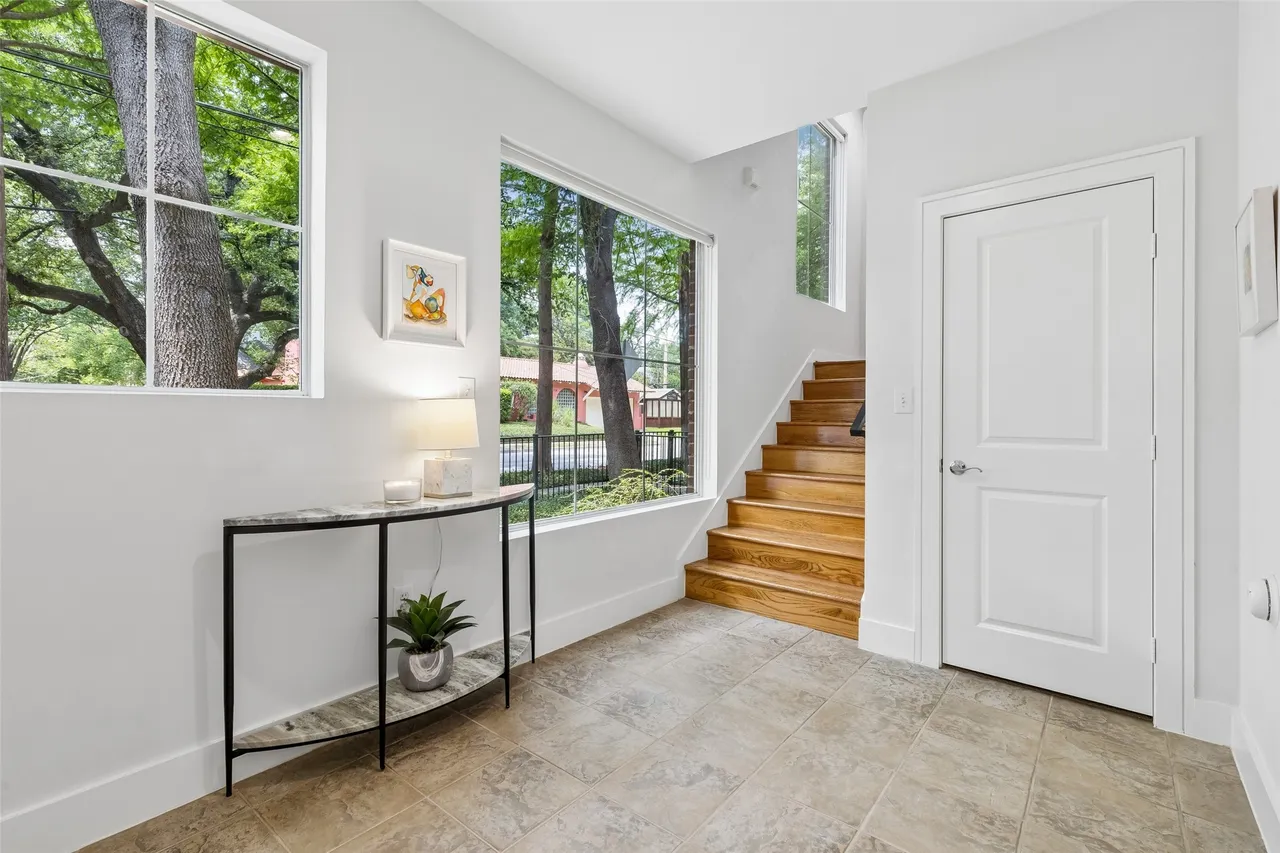 4241 Rawlins Street #14 11 4241 Rawlins Street #14