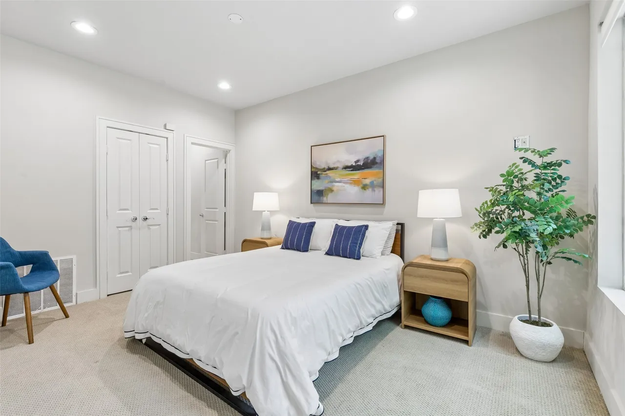 4241 Rawlins Street #14 13 4241 Rawlins Street #14