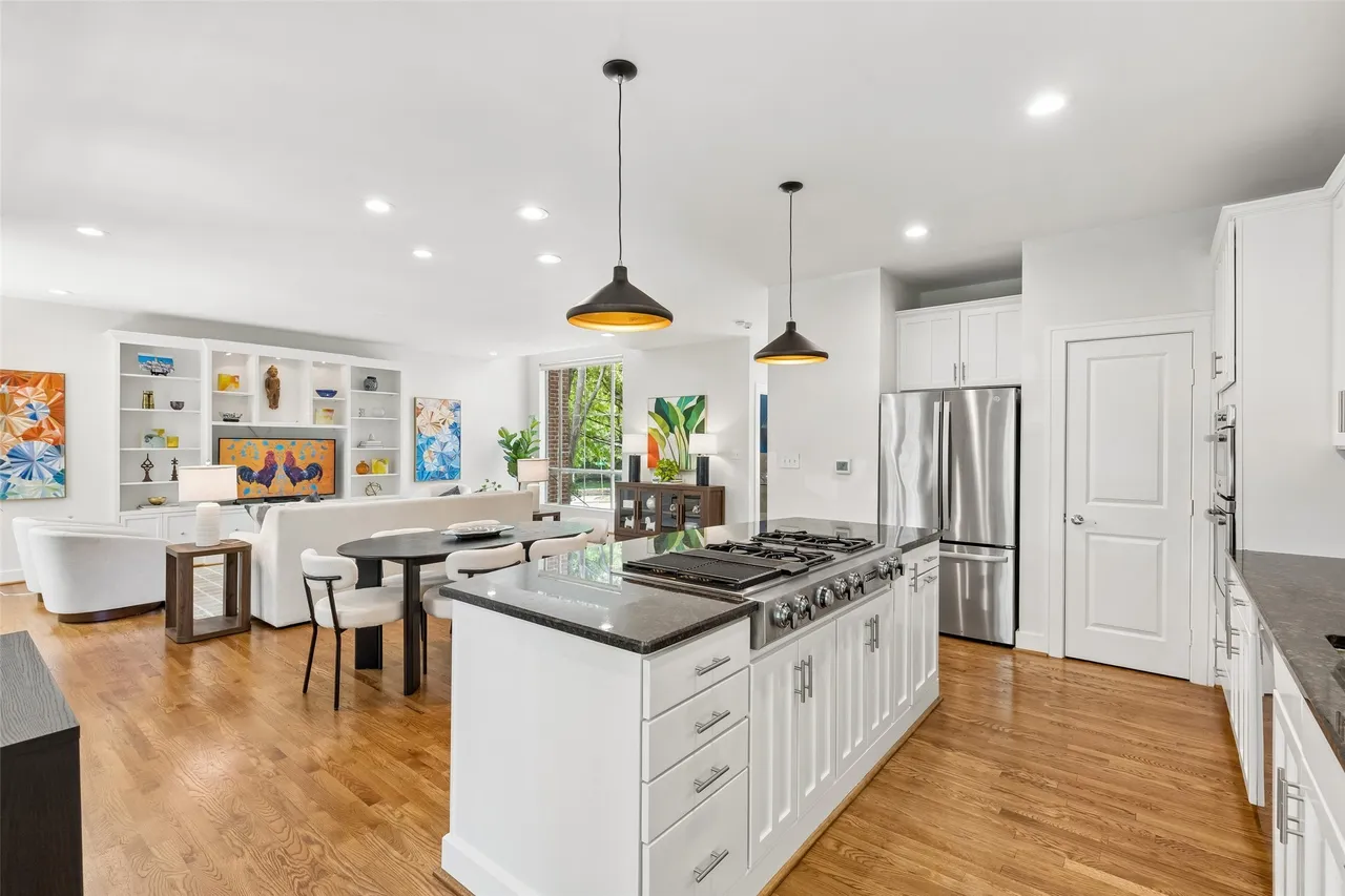 4241 Rawlins Street #14 22 4241 Rawlins Street #14