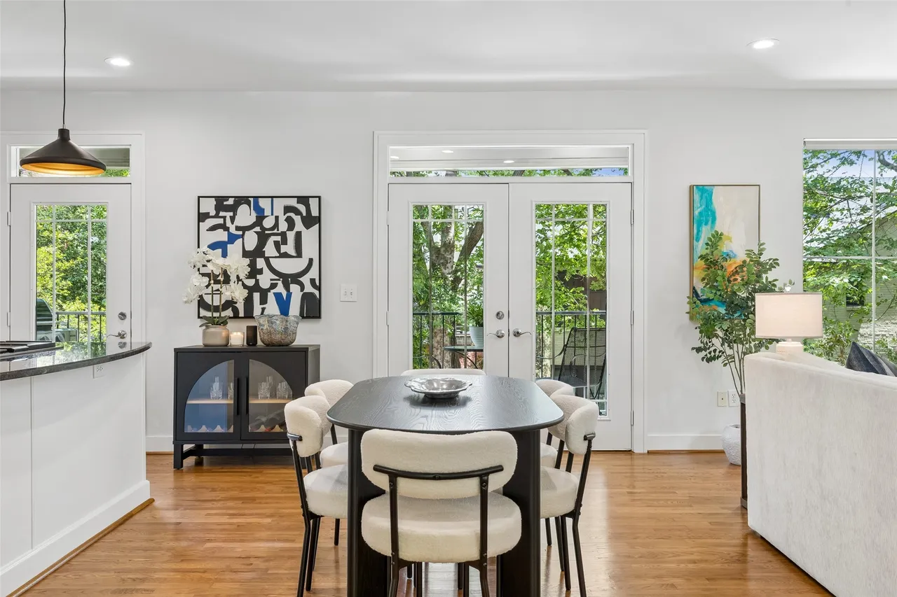 4241 Rawlins Street #14 3 4241 Rawlins Street #14