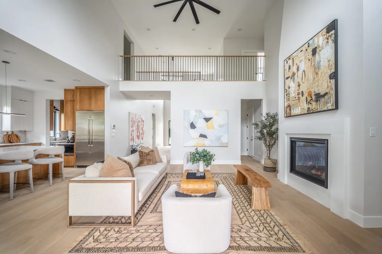 4241 Somerville Ave 16 4241 Somerville Ave