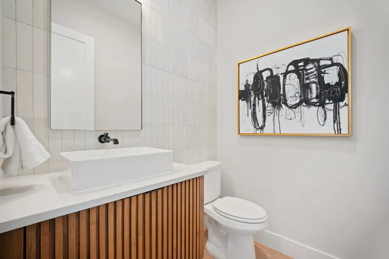 4241 Somerville Ave 27 4241 Somerville Ave