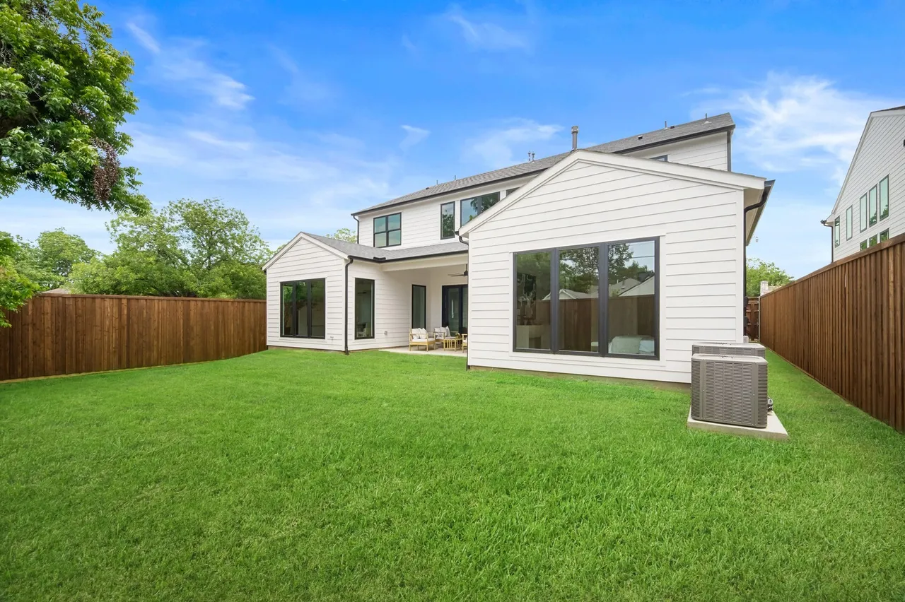 4241 Somerville Ave 39 4241 Somerville Ave