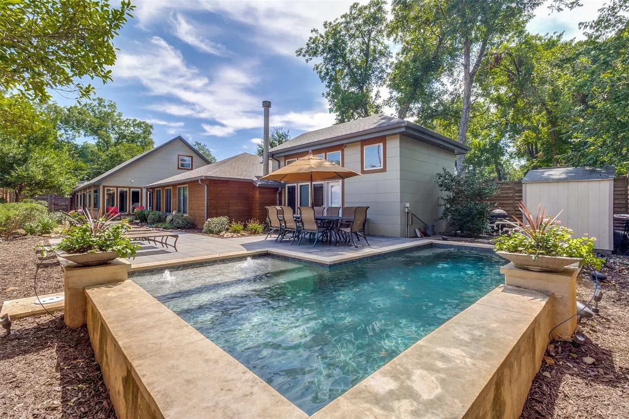 5323 DENTON DRIVE 5