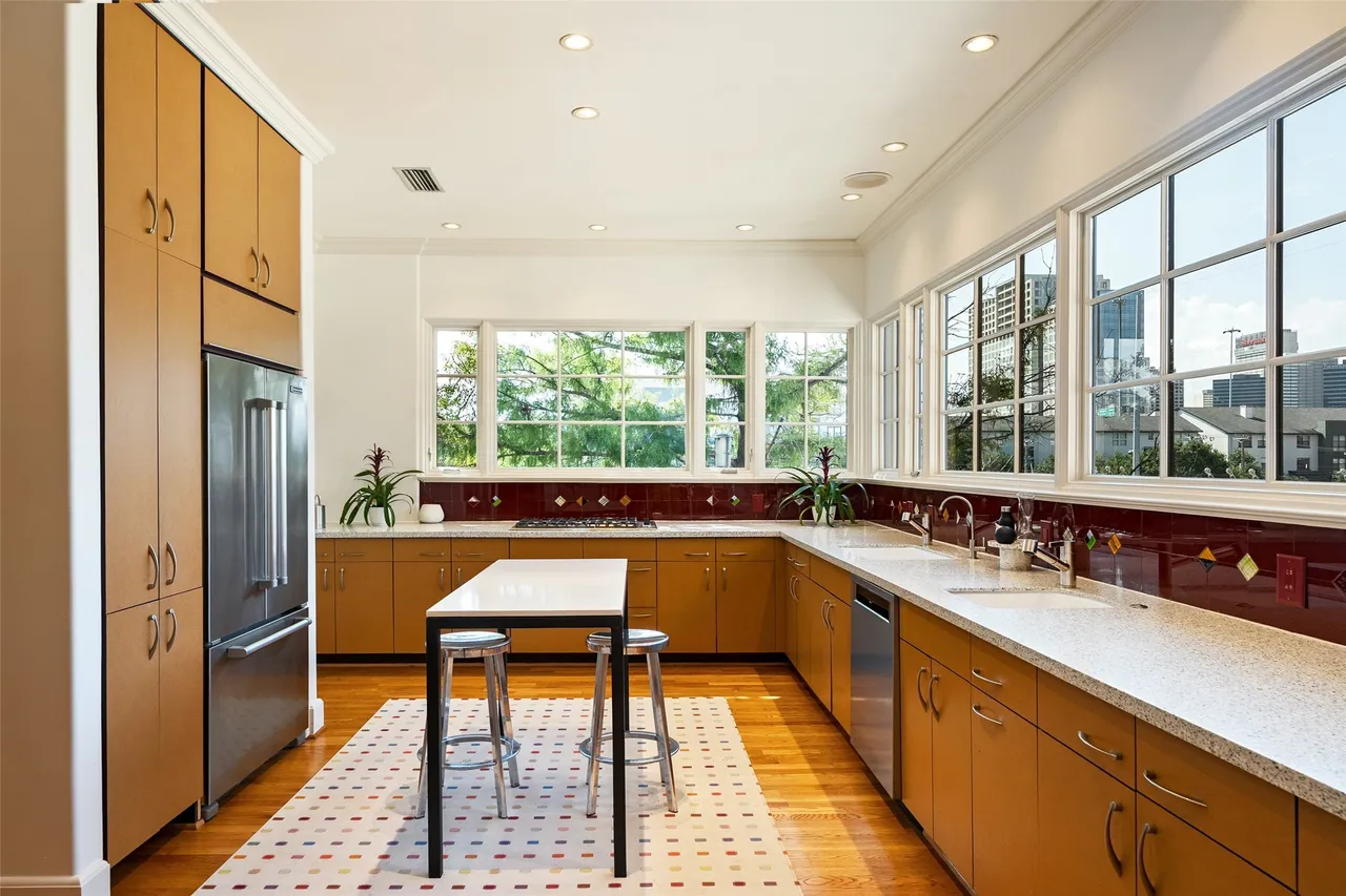 2203 Allen St, Dallas, TX 75204 10 2203 Allen Street