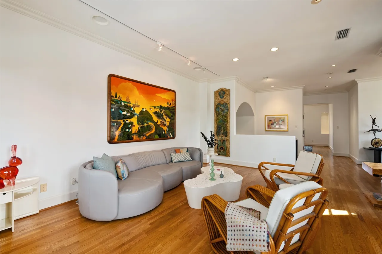 2203 Allen St, Dallas, TX 75204 6 2203 Allen Street