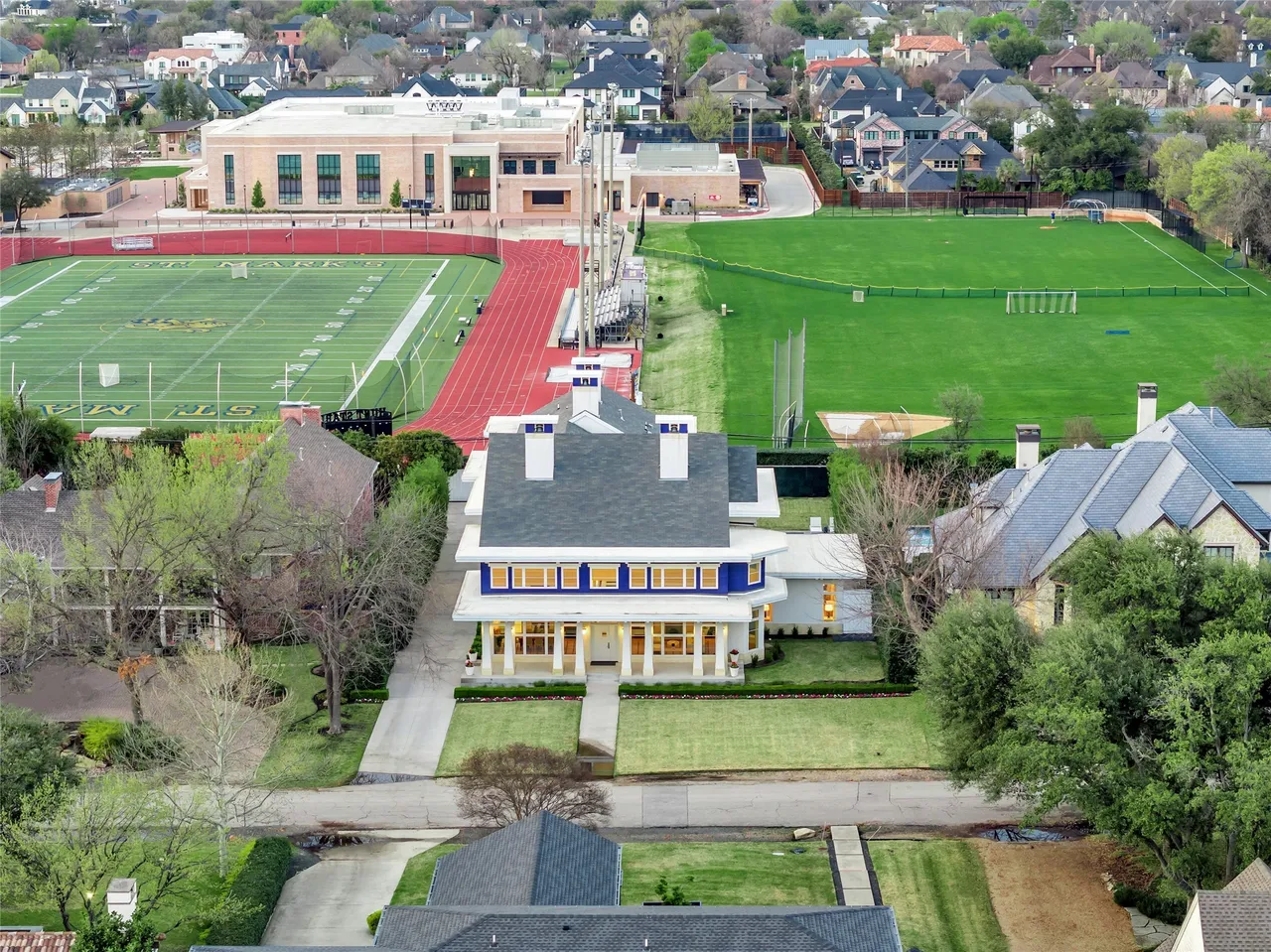 6215 Norway Rd, Dallas, TX 75230 2 6215 Norway Road