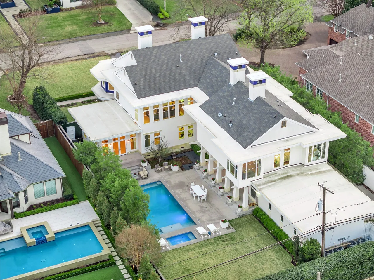 6215 Norway Rd, Dallas, TX 75230 3 6215 Norway Road